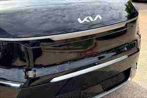 Vehículo Usado 2024 EV9 Land AWD en Excelentes Condiciones, Asientos de Cuero, Cámara Trasera, Volante a la Izquierda, Sin Accidentes - Product Image 4