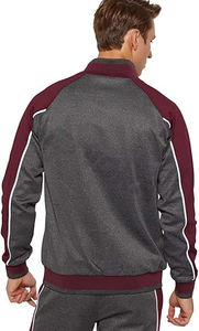 ชุดวอร์มผ้าฟลีซสำหรับผู้ชายสีพื้นมีฮู้ดและกางเกงผ้าโพลีเอสเตอร์ผ้าคอตตอนเนื้อนุ่มสำหรับสวมใส่ในฤดูใบไม้ผลิและฤดูใบไม้ร่วง - Product Image 3