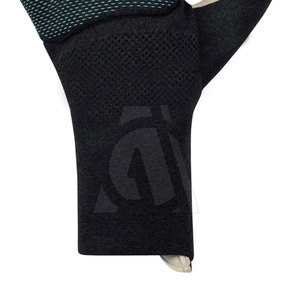 Customized Design Your Goalkeeper Gloves Leather Non-Slip <b>Hook</b> & Loop Closure Top-quality Unisex - Product Image 5