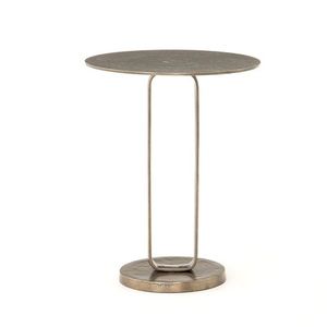 Elegante mesa auxiliar de aluminio hecha a mano con detalles intrincados para un acento elegante a su decoración moderna o contemporánea - Product Image 3
