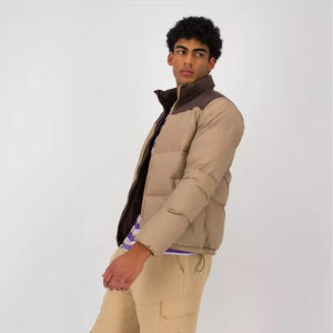 Blouson matelassé classique personnalisé |   Vêtement imperméable et isolé en gros |   Veste matelassée chaude pour l'hiver - Product Image 6