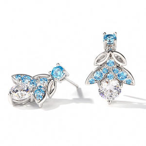 Boucles d'oreilles pendantes Jeulia Butterfly en argent sterling plaqué or rose avec zircon rond serti clos - Product Image 2