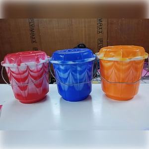 Seau en plastique de haute qualité, personnalisé, de qualité industrielle, haute performance, 25 L, avec poignée en acier et couvercle, qualité alimentaire, usage domestique - Product Image 1