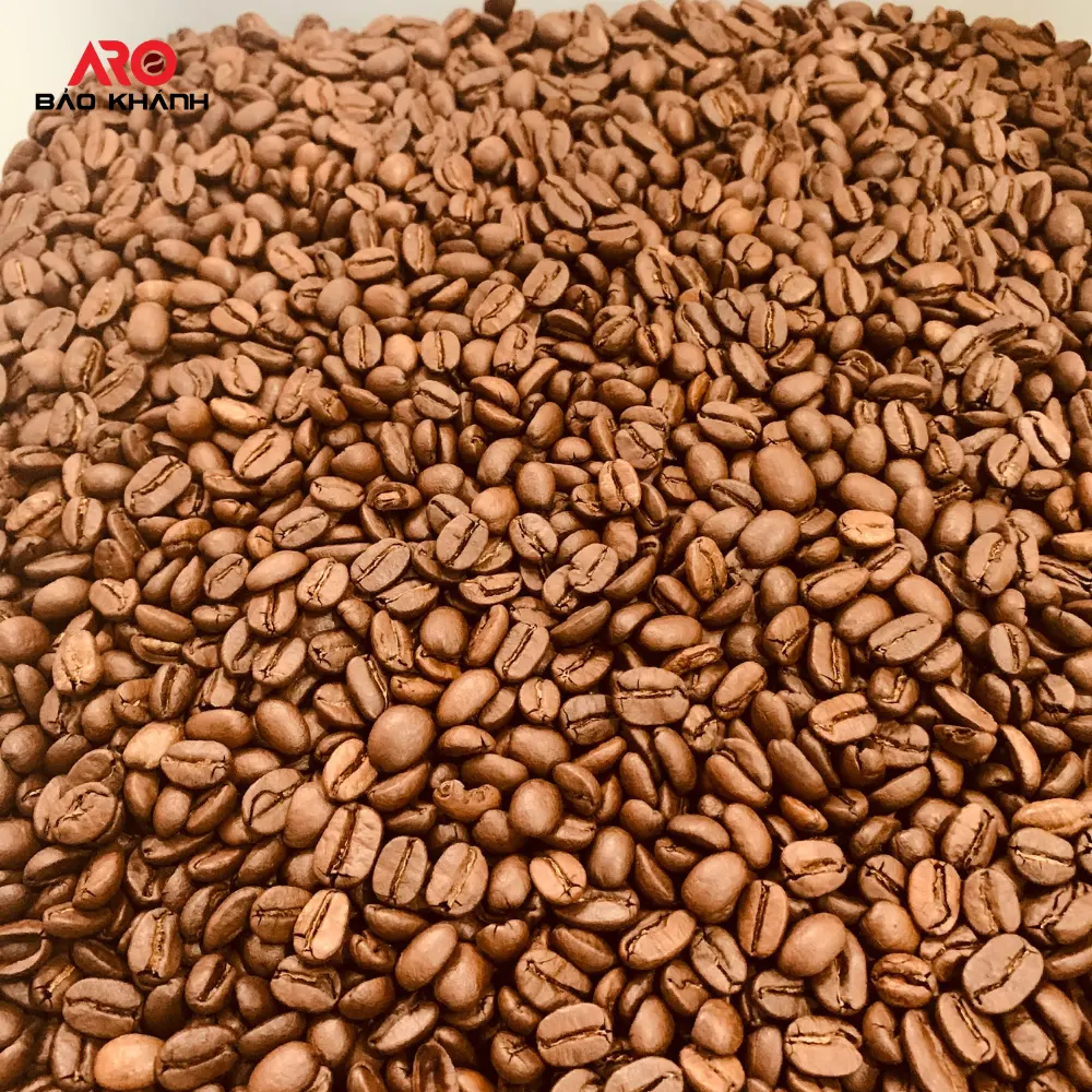 قهوة محمصة VIET NAM عربية أصلية فاخرة من مصنع المعدات الأصلي/من المصنع مباشرة كيس 20 كجم رائحة ثرية نكهة الفاكهة البرتقالية الحلوة للتصدير
