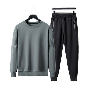 Conjunto de chándal de nailon para hombre al por mayor chaqueta jersey con logotipo personalizado con chándal talla cortavientos de otoño - Product Image 2