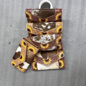 Embragues de girasol de cuero de piel con punta de color para mujer, cartera tallada a mano, diseño único - Product Image 5