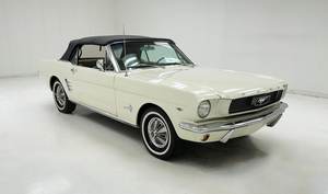 Ford Mustang Convertible 1966 Usado en Buen Estado, Motor 289 V8 con Bajo Kilometraje - Product Image 3