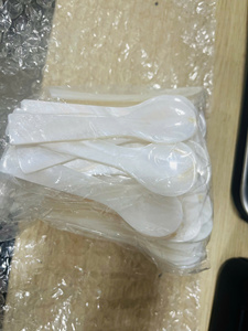 Cuillère à conque en nacre fabriquée à la main au Vietnam-Cuillère à conque authentique pour les repas haut de gamme, le service de caviar et l'exportation durable - Product Image 4