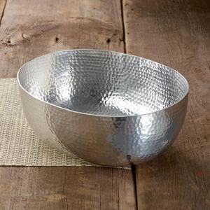 Cuenco de metal de nuevo diseño con acabado dorado para interiores neutros para hogares, hoteles, restaurantes, espacios de vivienda a precios razonables - Product Image 3