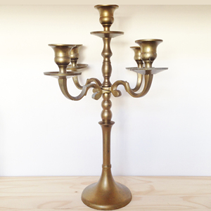 Home & Wedding Decorate Aluminum <b>Candelabra</b> in 5 Arms Silver Finished Best Wholesale Prices for Tabletop Decorate & Restaurants - Product Image 4