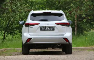 2025 Highlander Usado, Sedán AWD, Motor Turbo 4L, Asientos de Cuero, Neumáticos R18, Opciones Traseras Oscurecidas - Product Image 4