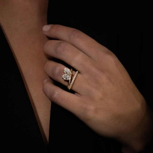 Toi et Moissanite 2ct แหวนหมั้นแหวนเพชรวงคู่ลูกแพร์และวงรีดีไซน์สง่างามสำหรับเจ้าสาวสำหรับผู้หญิง - Product Image 1