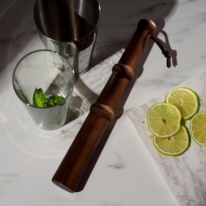 Muddler à cocktail en bois, muddler à cocktail fait main, moderne, écologique, outil de bar - Product Image 4