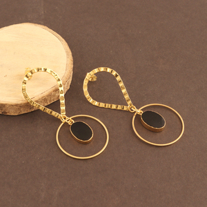 Boucles d'oreilles pendantes en onyx noir pour femme, plaqué or 24k, design, tendance, style mariage, nouvelle collection - Product Image 4