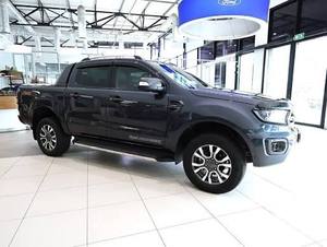 Pick-up double cabine Ranger Wildtrak 2.0 Bi-Turbo 4x4 automatique 6 places, intérieur cuir, phares LED, pneus R20, modèle 2022 d'occasion - Product Image 2
