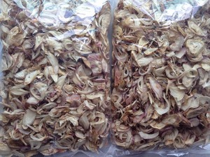Échalotes séchées naturelles du Vietnam Matériel d'oignon croustillant pour les usines alimentaires instantanées Mélanges d'assaisonnement Plats surgelés et garnitures - Product Image 4