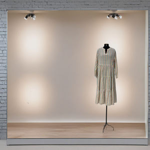 Robe mi-longue en rayonne à imprimé floral sans manches de style Boho pour femmes vêtements de plage décontractés modernes pour l'été produit des robes décontractées producteur - Product Image 3