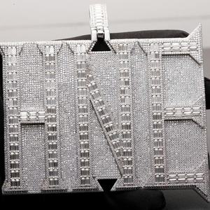 Excelente calidad de diseño de moissanita diamante letra colgante joyería fina de fabricante indio disponible a precio al por mayor - Product Image 3