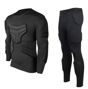 Ensemble de compression pour hommes en matériaux durables, ensemble de yoga respirant et confortable avec logo personnalisé/couleur - Product Image 1