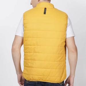 Chaleco Acolchado Cortavientos para Hombre de Primera Calidad al por Mayor, 100% Nailon, Chaqueta Acolchada Cálida de Invierno, Personalizada ODM - Product Image 2