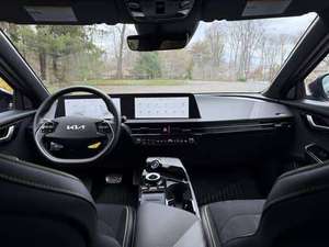 รถยนต์ SUV รุ่น 2025 GT 3L เกียร์อัตโนมัติ ขับเคลื่อนสี่ล้อ เบาะหนัง กล้องมองหลัง ยาง R18 น้ำมันเบนซิน พวงมาลัยซ้าย หลังคาพาโนรามา - Product Image 4