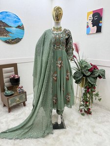 Vestido Anarkali de Georgette para Mujer con Dupatta - Ropa de Fiesta Reversible y Sin Arrugas - Product Image 4