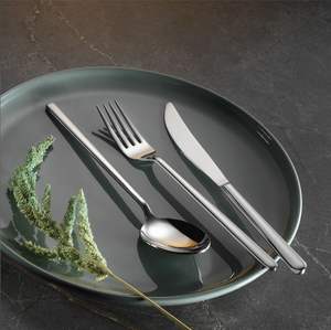 Juego de cuchillos cuchara tenedor de metal - Product Image 6