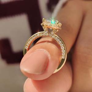 ตัวเรือนเพชรทรงกลมสำหรับแหวนเพชรทรงรี คอลเลคชั่นแหวนเพชรสุดหรู - Product Image 6
