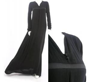 Robe Abaya A-ligne noire pure col en V Double bouton longue tissu de bambou écologique longue longueur pour dames robe traditionnelle - Product Image 1