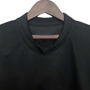 ชุดเสื้อฟุตบอลวินเทจคุณภาพสูงปี 2025 ขายส่ง บริการ OEM สำหรับทีมฟุตบอล พร้อมโลโก้ทีม มิลาน ญี่ปุ่น ปาเลสไตน์ - Product Image 6