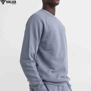 À la mode dernière conception solide hommes sweats OEM Service à manches longues hiver automne saison col rond coton mélangé polaire - Product Image 5