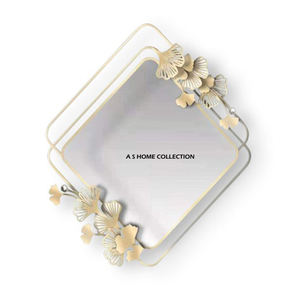 Miroir mural carré décoratif élégant en métal doré dernière vente en gros décoration d'intérieur - Product Image 1