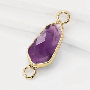 Connecteur en améthyste facetté hexagonal |   Composants de bijoux en pierres précieuses faits à la main à double boucle, vente en gros - Product Image 1