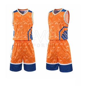 Conjunto de uniforme de softbol de baloncesto personalizado de alta calidad para hombres Nuevo diseño elegante ajustado Baloncesto de moda transpirable - Product Image 1