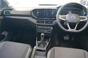 Auto Usado de Calidad a Precio Accesible, Volkswagen T-Cross 2024 1.0 TSI High-Line, Automático, Volante a la Derecha - Product Image 2