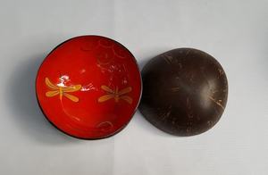 Cuenco de concha de coco hecho a mano ecológico con patrón de libélula para el hogar y la cocina hecho en Vietnam - Product Image 5