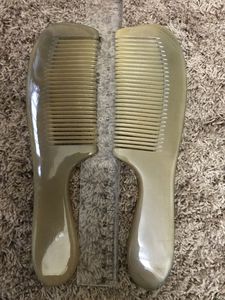 Handcrafted Vintage Horn Style <b>Hair</b> <b>Comb</b> with Elegant Hand Stand for Home & Salon Display Eco-Friendly Cheap Price - Product Image 3