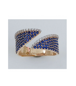 Radiant Women Diamond <b>Ring</b> 18K Gold Exclusive Luxury Jewelry with <b>Crafted</b> Design and Sparkling Diamond Beauty - Product Image 1
