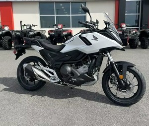SPEEDER PREMIUM NC750XX DCT Automatic Adventure-Sport Touring Motorcycle - Product Image 1