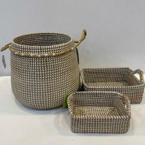 Eco-Friendly Luxury Rectangular <b>Seagrass</b> <b>Storage</b> <b>Basket</b> Multi-Purpose Size S - Product Image 4