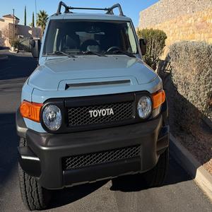 Toyota FJ Cruiser Trail Teams Ultimate Edition 2014 - Product Image 6