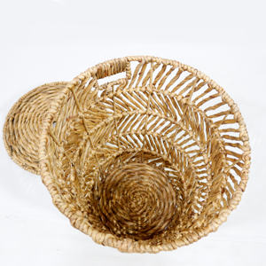 Panier à linge en jacinthe d'eau écologique, solution de rangement tissée à la main pour la décoration intérieure et les événements - Product Image 2