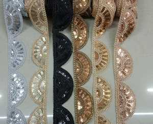 Hecho a medida en patrón de scalaping secuencia bordada trabajo en seis colores en 1,5 pulgadas de ancho para prendas y trajes - Product Image 2