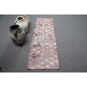 พรมวินเทจสไตล์ตุรกี ขนาด 2x5.9 ฟุต พรมลายดอกไม้สีแดงขาว - Product Image 1