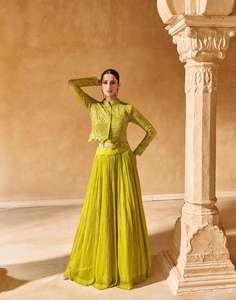 Nuevo 2025 último diseñador Bollywood diseño Premium Chinon seda con bordado trabajo Lehenga Choli compras en línea - Product Image 5