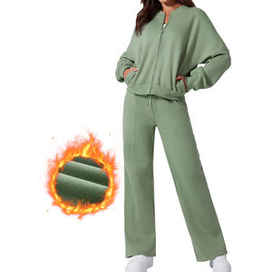 Top corto informal de manga larga, conjunto de chándal deportivo para mujer, Sudadera con capucha cálida y pantalones de chándal, ropa deportiva, uso fácil y perfecto en otoño - Product Image 1