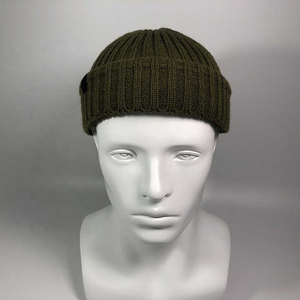 Bonnet OEM personnalisé avec logo brodé très vendu bonnet simple tissé quotidien unisexe en laine tricoté pour l'hiver à revers pour un usage quotidien haut - Product Image 2