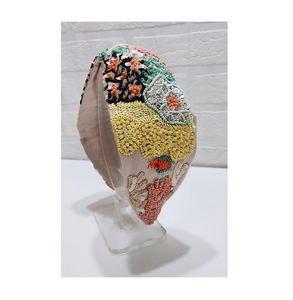 Bandeau blanc scintillant entièrement perlé à la main, facile à porter, avec un ajustement doux et rembourré, design brodé à la main - Product Image 6