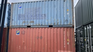 Conteneur maritime sec ISO de 20 pieds d'occasion |   Acier Corten |   Marchandises et transport maritime dignes de l'expédition |   Stock Italie et Europe - Product Image 2