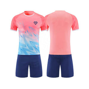 Uniforme de Fútbol de Alta Calidad en Oferta, para Ropa Deportiva al por Mayor, Mejor Precio, Secado Rápido, Corte Ajustado, Diseño de Logotipo Personalizable para Hombre - Product Image 1